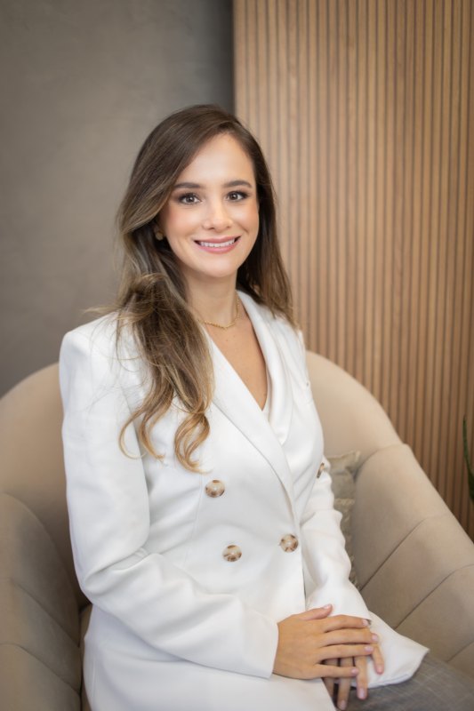 DEBORAH DE OLIVEIRA VERAS