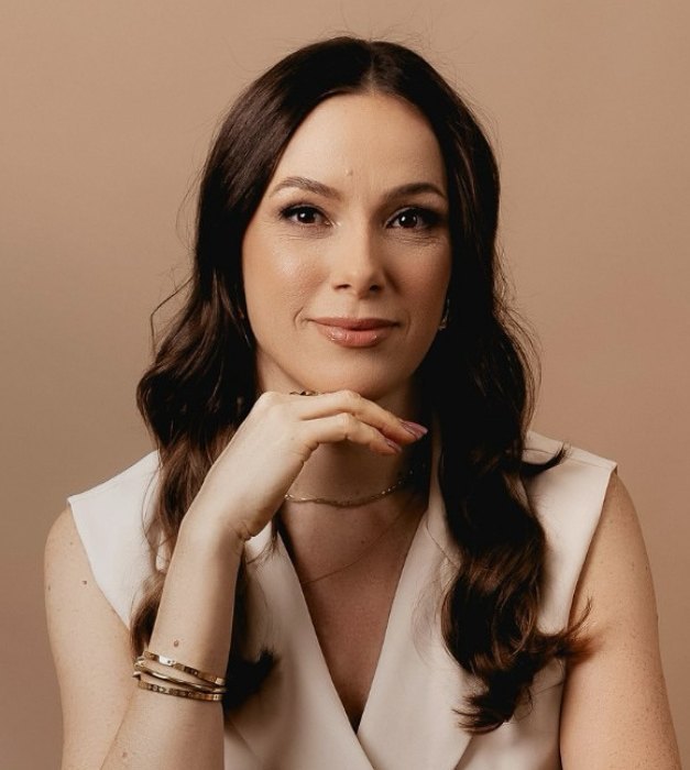 LARISSA BATISTA PEGORIN
